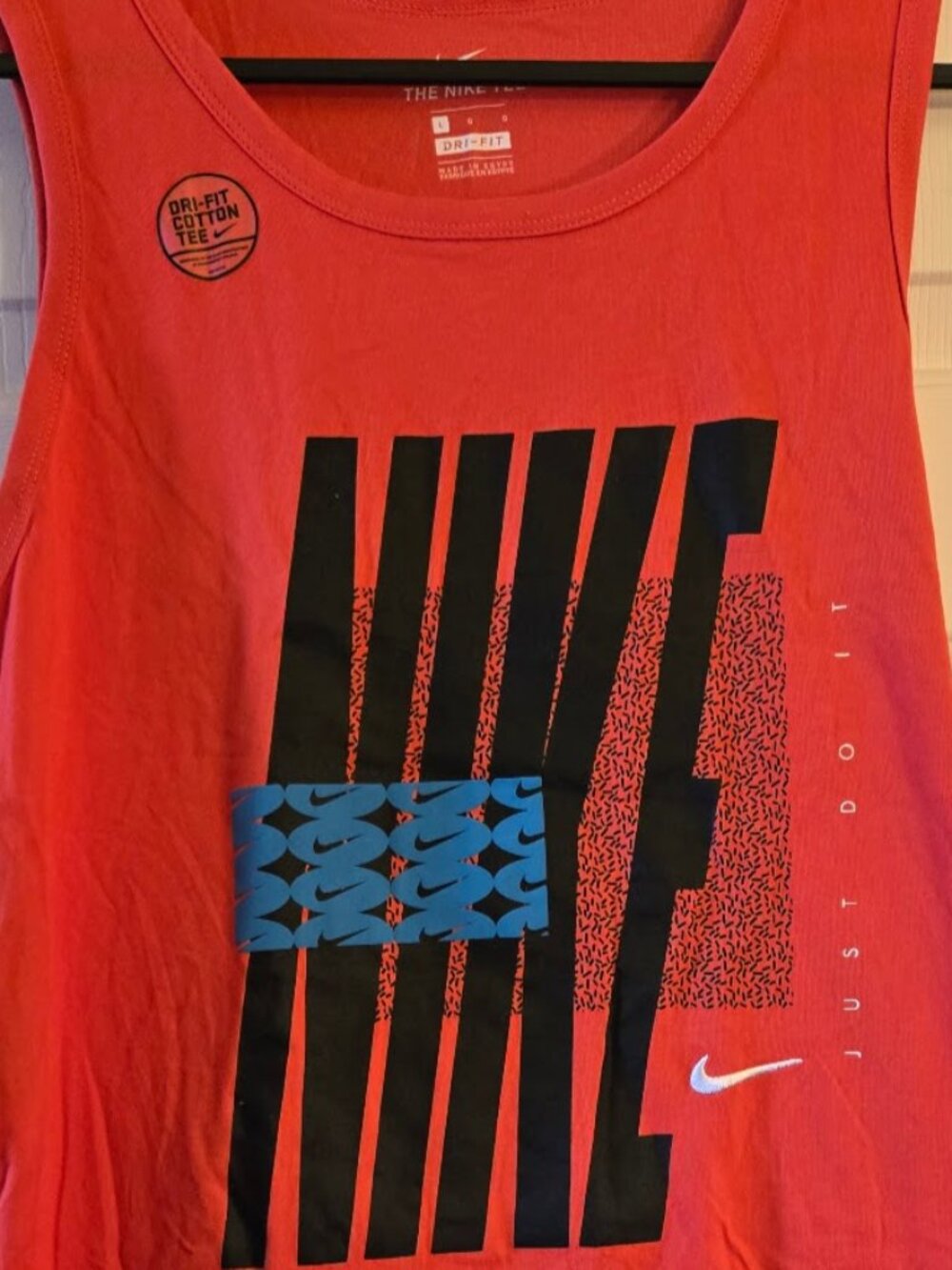 Men's Nike Dri-FIT Graphic Training Tank Top Magma Orange